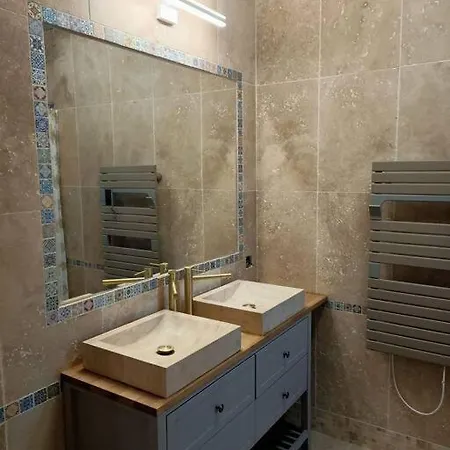 T3 Refait à Neuf, Patio, Wifi Et * Arcachon