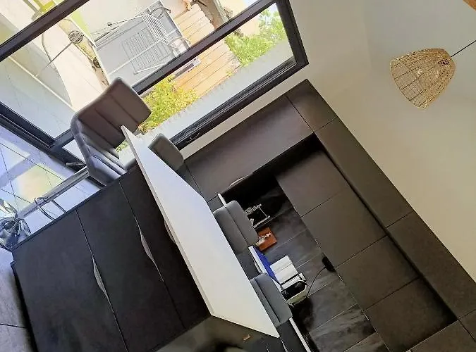 Вилла T3 Refait A Neuf, Patio, Wifi Et *